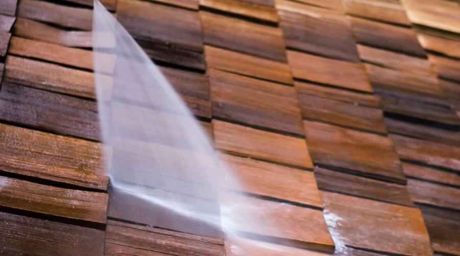 Professional gutter cleaning in Culver, OR
